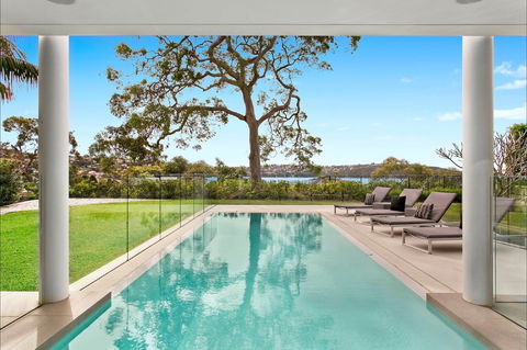 Balmoral Beach View - New Castle Holiday 2
