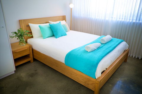 Cottesloe Artist's Beach Retreat - New Castle Holiday 2