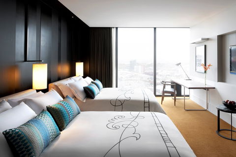 Crown Metropol Melbourne - New Castle Holiday 2