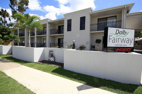 Dalby Fairway Motor Inn - New Castle Holiday 0