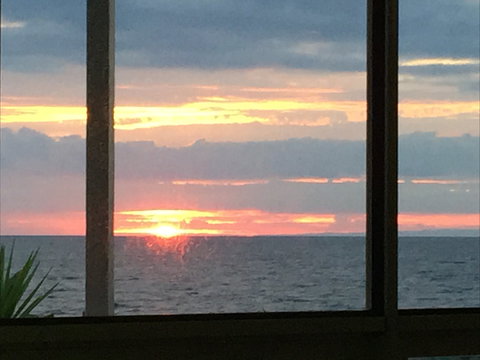 Deckadence Seafront - New Castle Holiday 1