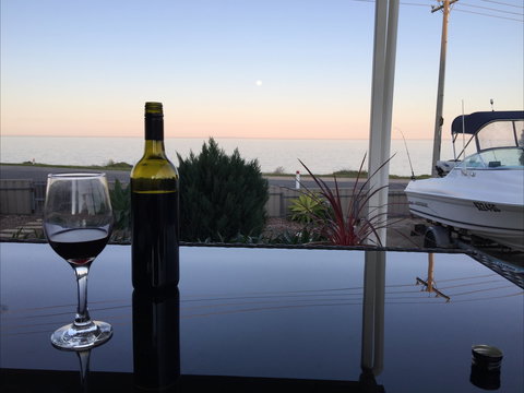 Deckadence Seafront - New Castle Holiday 2