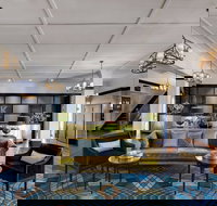 Hotel Kurrajong Canberra - New Castle Holiday