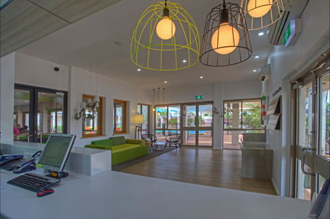 Ibis Styles Karratha - New Castle Holiday 1