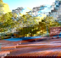 Long Weekend Retreat - New Castle Holiday