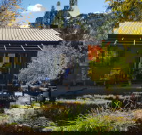 Mountain River House - New Castle Holiday