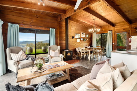 Mt Bellevue - King Valley - New Castle Holiday 1