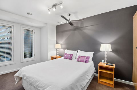 Mt Gambier Apartments - New Castle Holiday 2