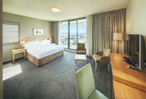 Novotel Geelong - New Castle Holiday 1