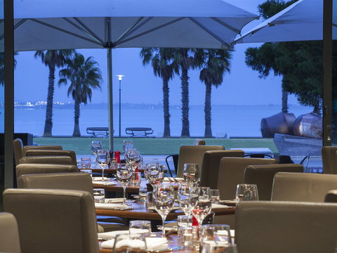 Novotel Geelong - New Castle Holiday 2