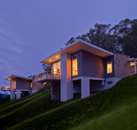 Panoramia Villas - New Castle Holiday