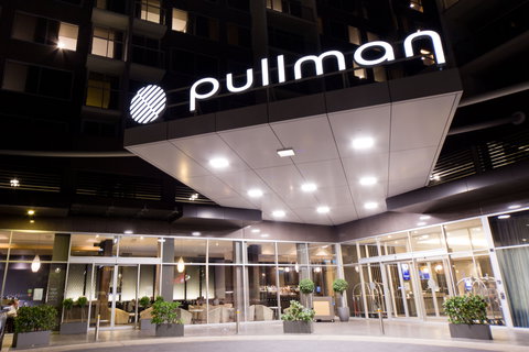 Pullman Adelaide - New Castle Holiday 0