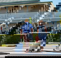 Riversleigh Guesthouse - New Castle Holiday