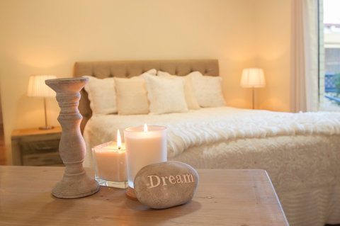 Rosie's Cottage - New Castle Holiday 0