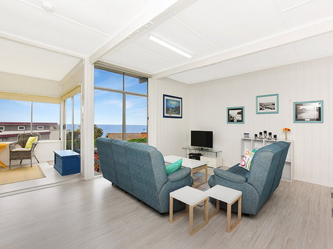 Sea Dream - New Castle Holiday 2