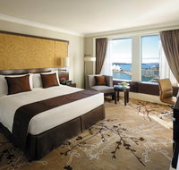 Shangri-La Hotel Sydney - New Castle Holiday