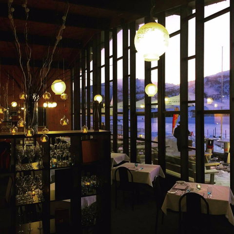 The Man From Snowy River Hotel - New Castle Holiday 0