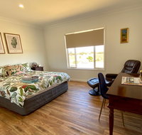 The Mains Guest House - New Castle Holiday