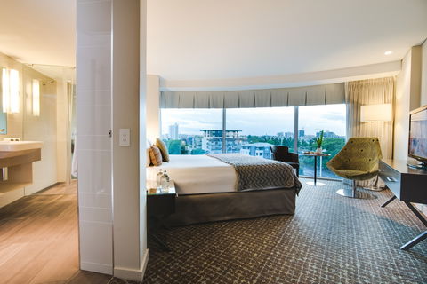 The Point Brisbane Hotel - New Castle Holiday 2