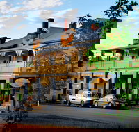 Yea Peppercorn Hotel - New Castle Holiday