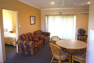 Ocean Spray Holiday Apartments - New Castle Holiday 4