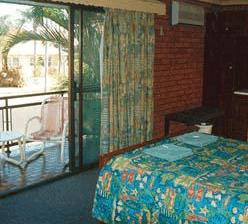 Coachmens Inn Motel - New Castle Holiday