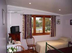 Robins Rest Bed And Breakfast - New Castle Holiday 2