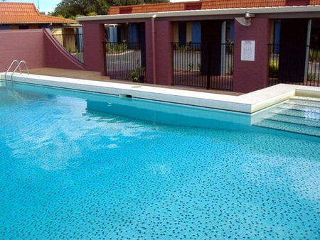 Dongara Hotel Motel - New Castle Holiday 4