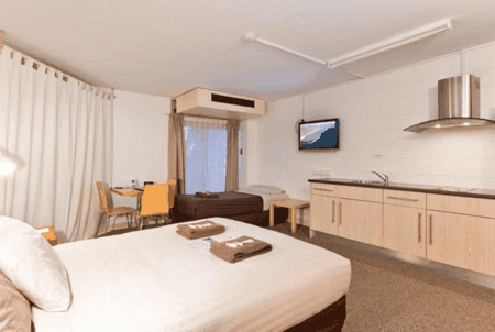 Best Western Seabreeze Resort - New Castle Holiday 1