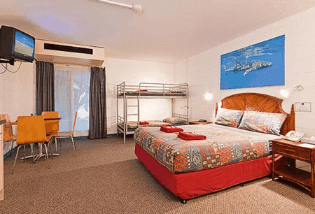 Best Western Seabreeze Resort - New Castle Holiday 3
