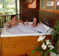 Yallingup Lodge Spa Retreat - New Castle Holiday