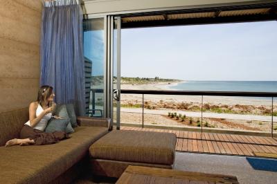 Novotel Ningaloo Resort - New Castle Holiday 1