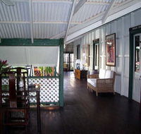 McAlpine House - New Castle Holiday