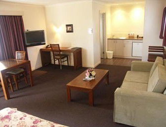 Armidale Pines Motel - New Castle Holiday 3