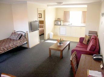 Armidale Pines Motel - New Castle Holiday 4
