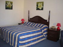 Hideaway Motor Inn - New Castle Holiday 1