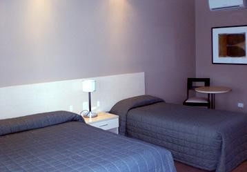 Adamstown Motor Inn - New Castle Holiday 1