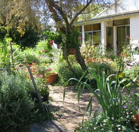 Warren Grange Farmstay and Bed  Breakfast - New Castle Holiday