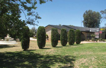 Balranald Capri Motel - New Castle Holiday 2