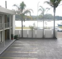 Clyde River Motor Inn - New Castle Holiday