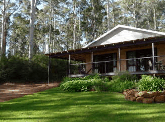 Kangaroo Creek Chalets - New Castle Holiday 1
