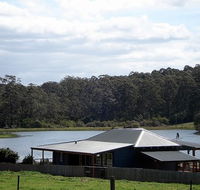 Diamond Tree Farm Stay - New Castle Holiday