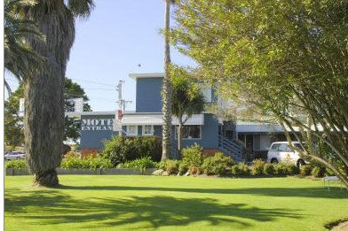 Bermagui Motor Inn - New Castle Holiday 0