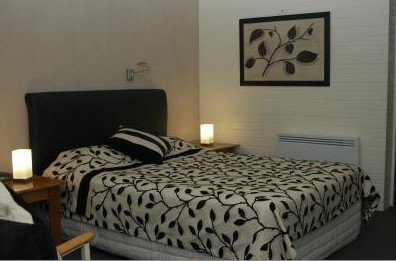Bermagui Motor Inn - New Castle Holiday 2