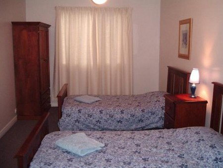 About Town Cottages - New Castle Holiday 2