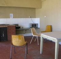 Lake View Broken Hill Caravan Park - New Castle Holiday