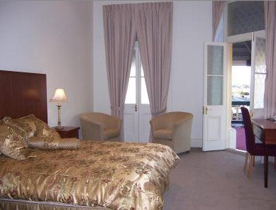 The Astra - New Castle Holiday 4