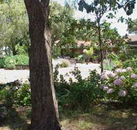 Peaceful Bay Bed and Breakfast - New Castle Holiday