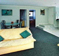 Ocean Pines Holiday Apartments - New Castle Holiday