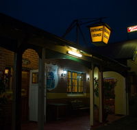 The Bull and Bush Tavern - New Castle Holiday